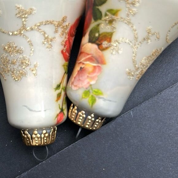 Two West Germany Christmas Bell Shaped Glass Ornaments Victorian Roses - Picture 11 of 11